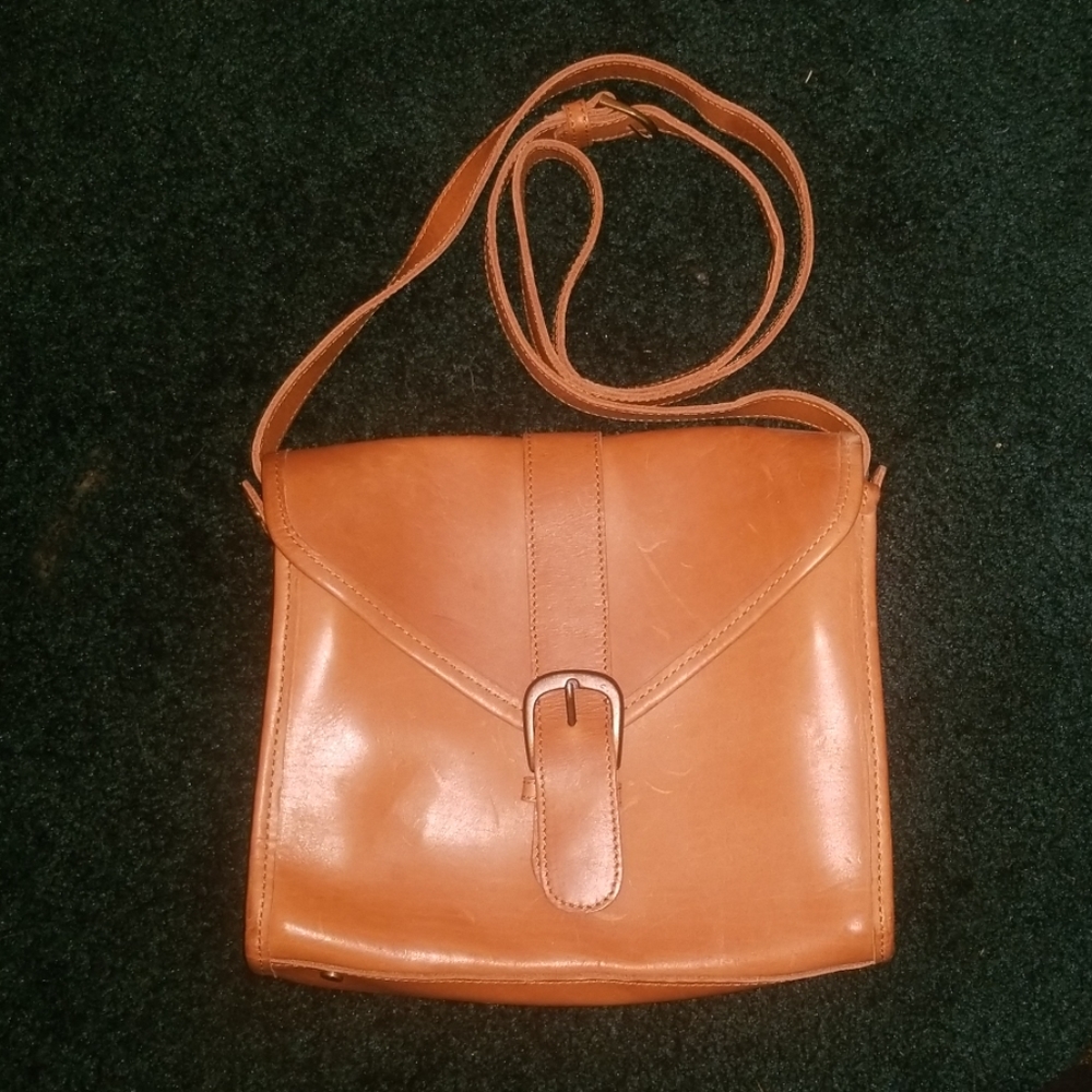 Bean signature leather purse